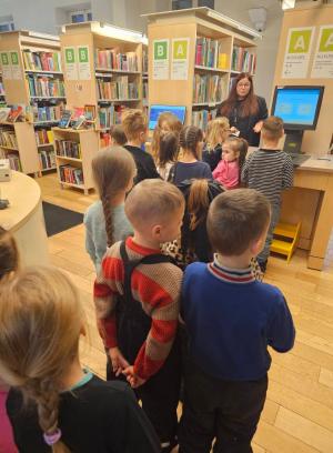 Naujienos „Išvyka į biblioteką“ galerija. Nuotrauka 1 iš 12