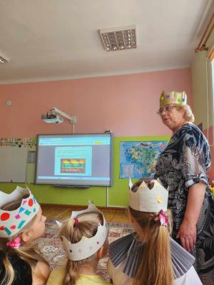 Naujienos „Pramoga ,,Lietuvos Karaliaus Mindaugo karūnavimo diena”“ galerija. Nuotrauka 1 iš 8