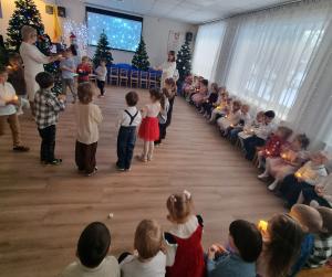 Naujienos „Pravoslavų Kalėdų šventė „Šviesa nugali tamsą““ galerija. Nuotrauka 15 iš 18