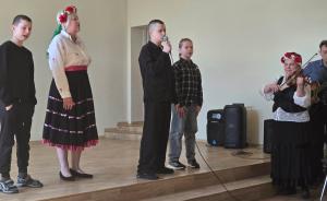 Naujienos „ Meninis  choreografinis projektas „Mes visi skirtingi, bet mes visi kartu““ galerija. Nuotrauka 17 iš 19
