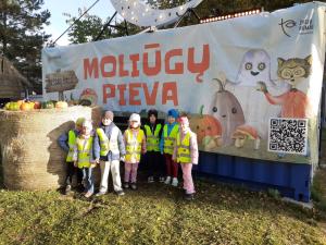 Naujienos „Ekskursija į miesto renginį „Moliūgų pievos ekspozicija““ galerija. Nuotrauka 1 iš 24