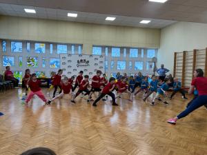 Naujienos „Sportinė pramoga ,,Susipažink su sportiniu jojimu““ galerija. Nuotrauka 1 iš 8