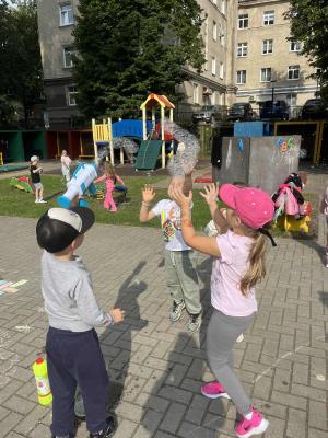 Naujienos „Metodinė savaitė ,,Atsisveikinimas su vasara““ galerija. Nuotrauka 23 iš 37