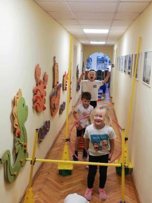 Naujienos „Fizinio aktyvumo veiklos įstaigos koridoriuje“ galerija. Nuotrauka 16 iš 18