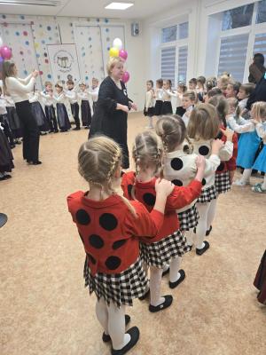 Naujienos „Pramoga ,,Draugų diena““ galerija. Nuotrauka 12 iš 17