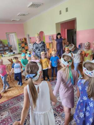 Naujienos „Pramoga ,,Lietuvos Karaliaus Mindaugo karūnavimo diena”“ galerija. Nuotrauka 3 iš 8