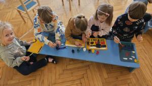 Naujienos „Paroda ,,Aš - mažasis kūrėjas““ galerija. Nuotrauka 6 iš 13