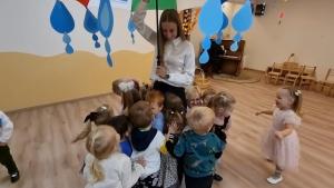 Naujienos „Rudenėlio pramogos „Aitvarėlių" ir „Gintarėlių" grupėse“ galerija. Nuotrauka 6 iš 22