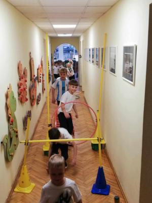 Naujienos „Fizinio aktyvumo veiklos įstaigos koridoriuje“ galerija. Nuotrauka 14 iš 18