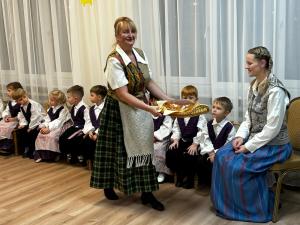 Naujienos „Etnografinė vakaronė „Kas valgys pyragą?"“ galerija. Nuotrauka 12 iš 14