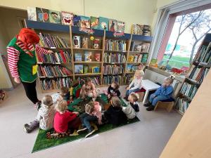 Naujienos „Edukacija-išvyka į I. Kanto biblioteką“ galerija. Nuotrauka 5 iš 9