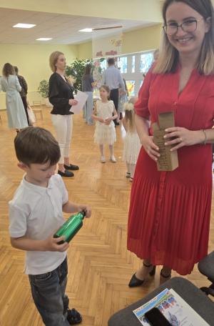 Naujienos „Išleistuvių šventė ,,Lik, sveikas darželi““ galerija. Nuotrauka 15 iš 23