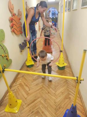 Naujienos „Fizinio aktyvumo veiklos įstaigos koridoriuje“ galerija. Nuotrauka 12 iš 18