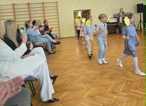 Naujienos „Išleistuvių šventė ,,Lik sveikas, darželi““ galerija. Nuotrauka 7 iš 16