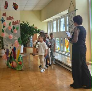 Naujienos „Išleistuvių šventė ,,Lik sveikas, darželi““ galerija. Nuotrauka 4 iš 16