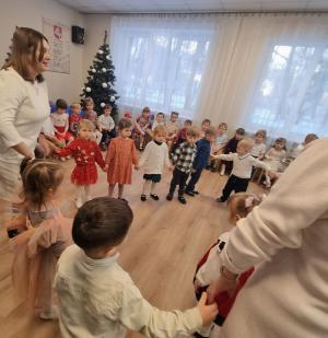 Naujienos „Pravoslavų Kalėdų šventė „Šviesa nugali tamsą““ galerija. Nuotrauka 9 iš 18