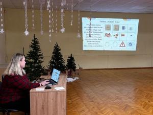 Naujienos „Matematinis mąstymas ikimokykliniame ir priešmokykliniame amžiuje:  kaip pažinti pasaulį per skaičius ir formas“ galerija. Nuotrauka 8 iš 10