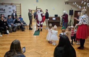 Naujienos „Kalėdų šventė“ galerija. Nuotrauka 27 iš 39