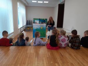Naujienos „Edukacinė išvyka į P. Domšaičio galeriją“ galerija. Nuotrauka 5 iš 9