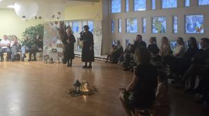 Naujienos „Vakaronė ,,Uždekime vakaro žibintą““ galerija. Nuotrauka 12 iš 25