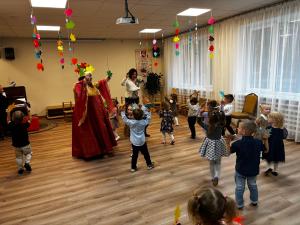 Naujienos „Rudenėlio pramogos „Aitvarėlių" ir „Gintarėlių" grupėse“ galerija. Nuotrauka 15 iš 22