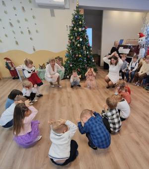 Naujienos „Pravoslavų Kalėdų šventė „Šviesa nugali tamsą““ galerija. Nuotrauka 16 iš 18