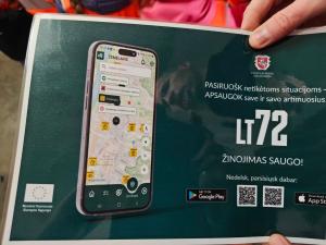 Naujienos „Apsilankymas gaisrinėje“ galerija. Nuotrauka 4 iš 12