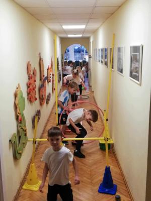 Naujienos „Fizinio aktyvumo veiklos įstaigos koridoriuje“ galerija. Nuotrauka 7 iš 18