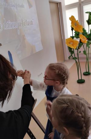 Naujienos „Augu ir dainuoju Lietuvai“ galerija. Nuotrauka 6 iš 8