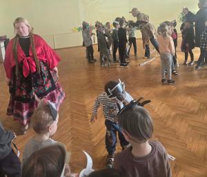 Naujienos „Užgavėnių šventė ,,Žiem, žiema, bėk iš kiemo““ galerija. Nuotrauka 8 iš 25