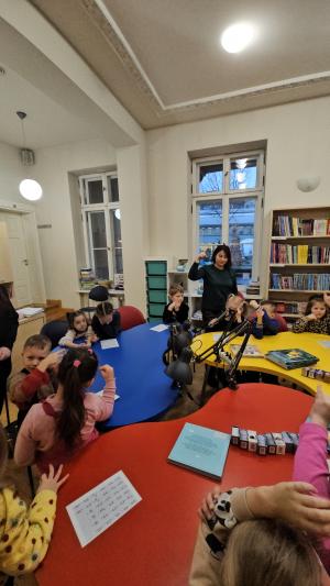 Naujienos „Išvyka į biblioteką“ galerija. Nuotrauka 5 iš 12