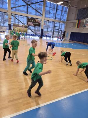 Naujienos „Mokomės žaisti krepšinį “ galerija. Nuotrauka 11 iš 15