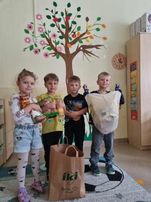 Naujienos „Pasirašyk geriems darbams“ galerija. Nuotrauka 8 iš 14