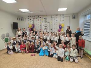 Naujienos „Pramoga ,,Draugų diena““ galerija. Nuotrauka 16 iš 17