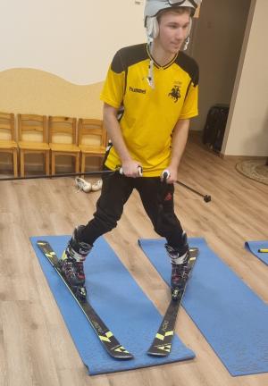 Naujienos „Pažintis su slidinėjimo sportu“ galerija. Nuotrauka 2 iš 9