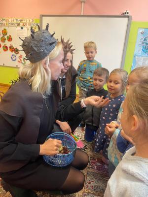 Naujienos „Metodinė savaitė ,,Lapai sukasi ratu''“ galerija. Nuotrauka 4 iš 18