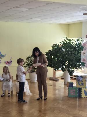 Naujienos „Išleistuvių šventė ,,Lik, sveikas darželi““ galerija. Nuotrauka 6 iš 23