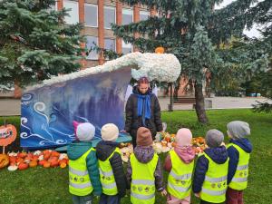 Naujienos „Ekskursija į miesto renginį „Moliūgų pievos ekspozicija““ galerija. Nuotrauka 7 iš 24