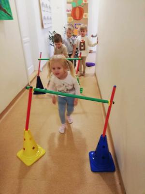 Naujienos „Sportuojantis koridorius “ galerija. Nuotrauka 10 iš 10