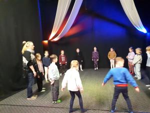 Naujienos „Edukacinis užsiėmimas „Teatro edukacija““ galerija. Nuotrauka 9 iš 9