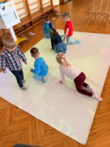 Naujienos „Interaktyvūs užsiėmimai vaikams ant interaktyvaus kilimo“ galerija. Nuotrauka 5 iš 20