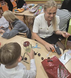 Naujienos „Vakaronė ,,Uždekime vakaro žibintą““ galerija. Nuotrauka 24 iš 25