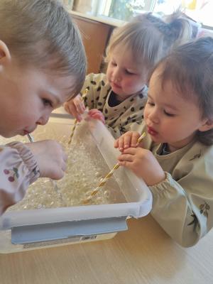 Naujienos „Burbuliukų laboratorija“ galerija. Nuotrauka 4 iš 11